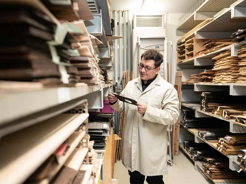 رولز-رويس تتعاون مع فنّان الوسائط الجديدة رفيق أناضول لإبداع عمل فني جديد